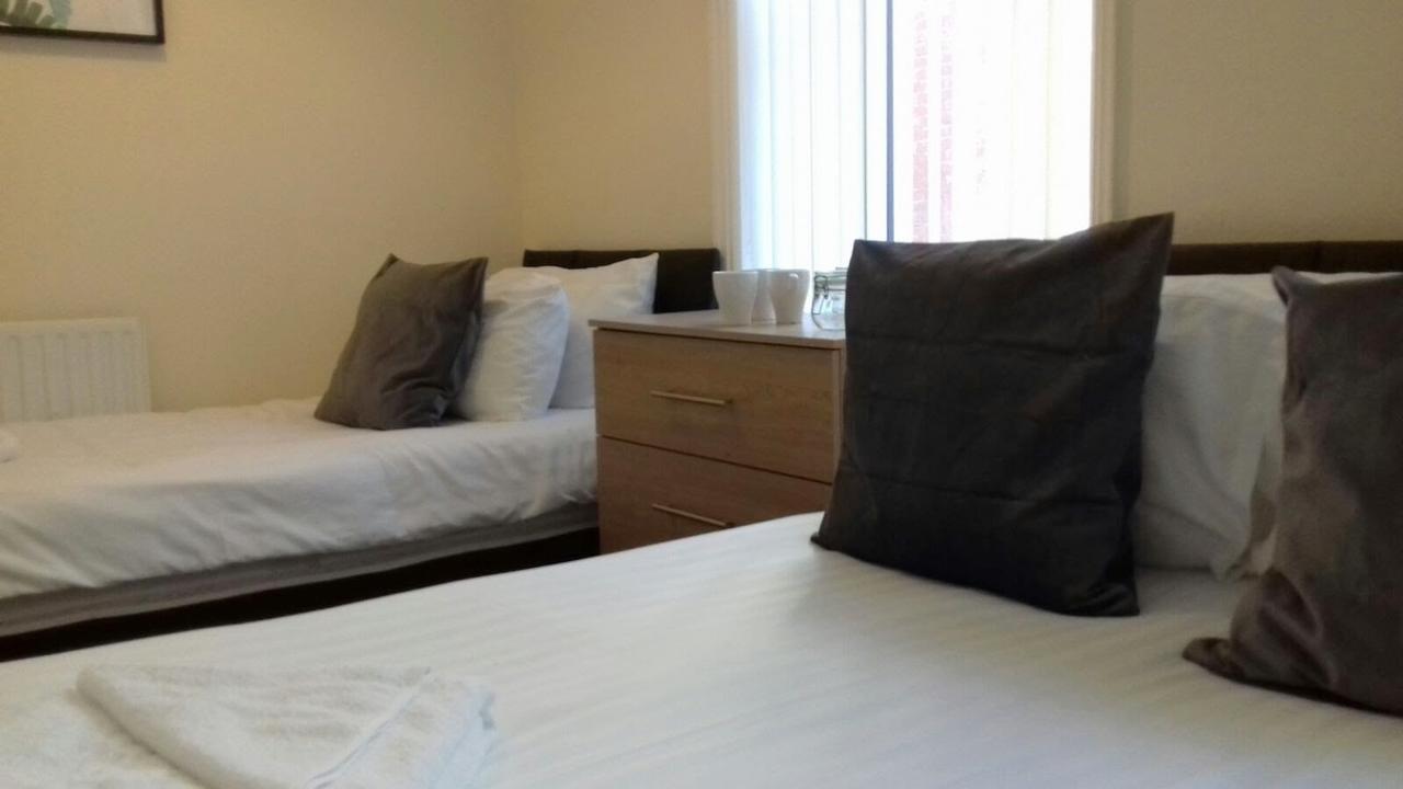 Hotel Zebra 2*