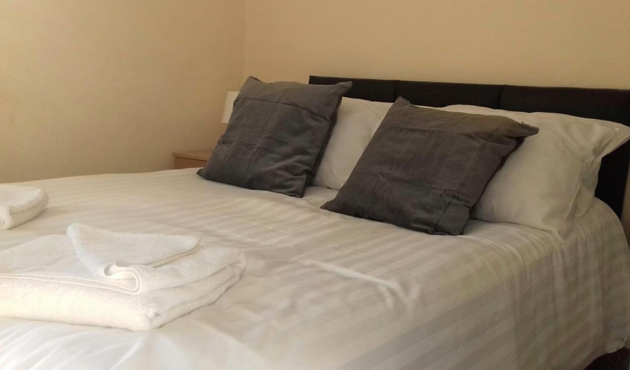 Zebra Hotel 2*